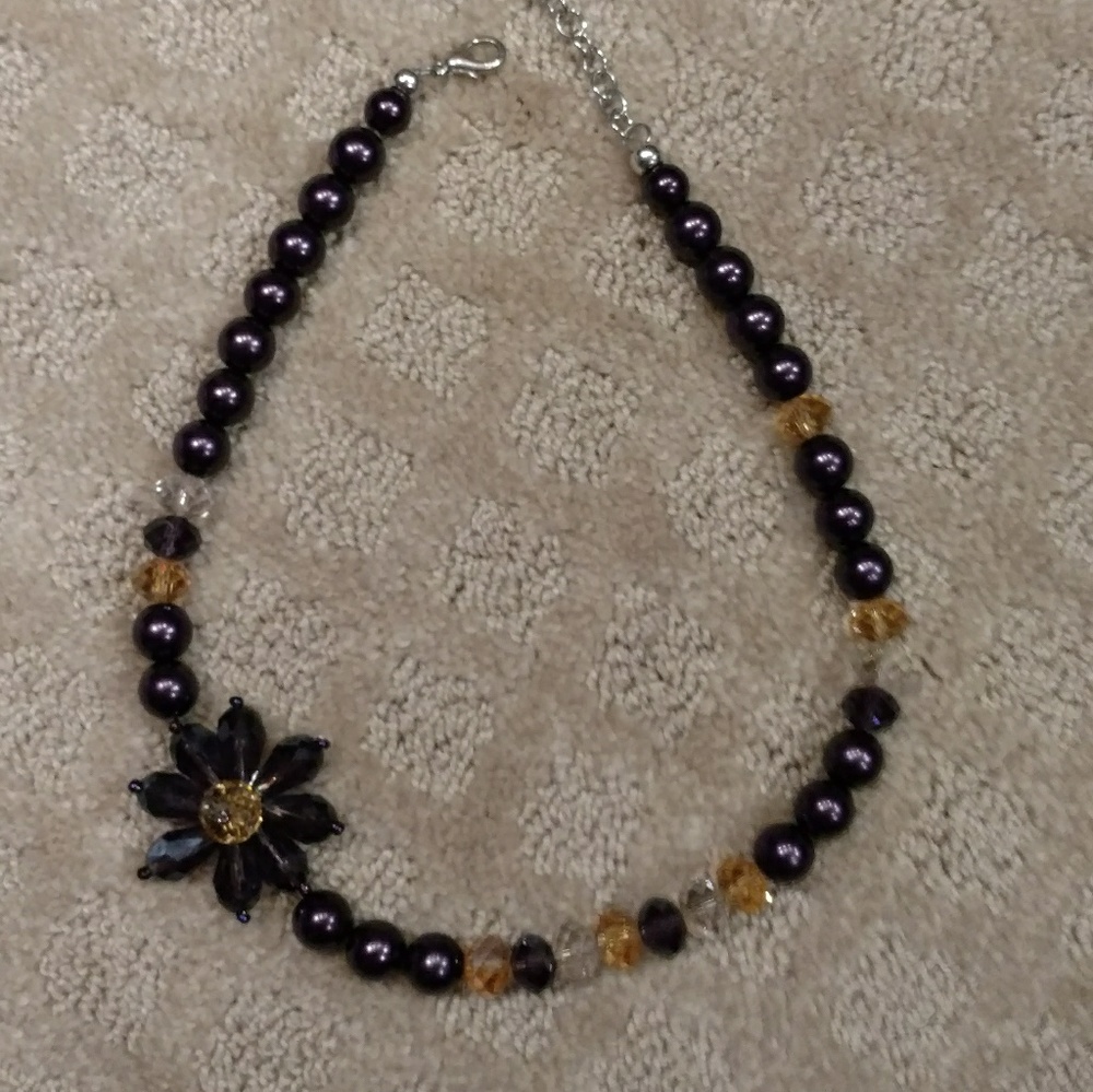 **SOLD** Purple beaded necklace